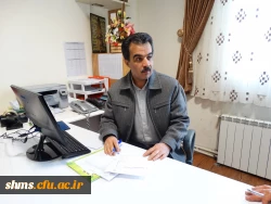 آقای ملک (مدیرحوزه ریاست و امور اداری)