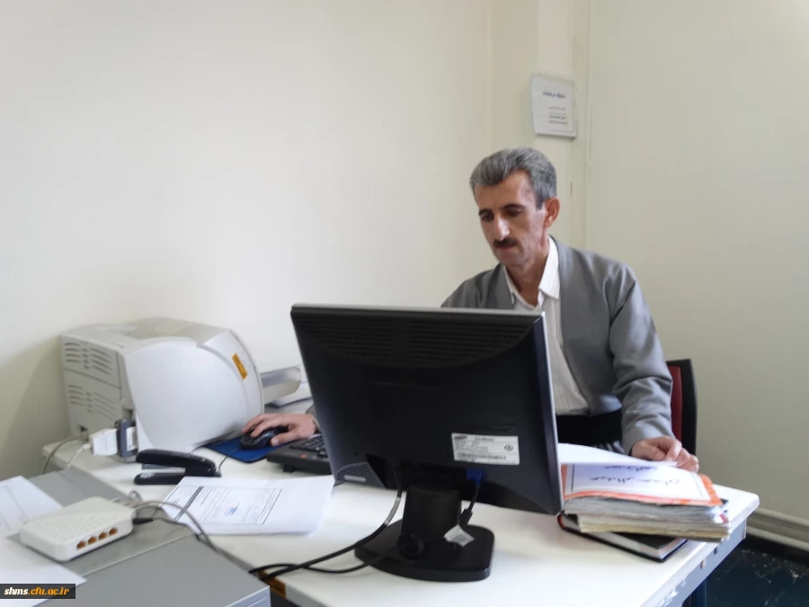 آقای عباس خانی (کارشناس امور اداری)