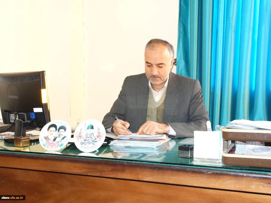 آقای ابراهیم شریفیان(مسئول امور فرهنگی واجتماعی)