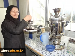 خانم آروند(خدمات)