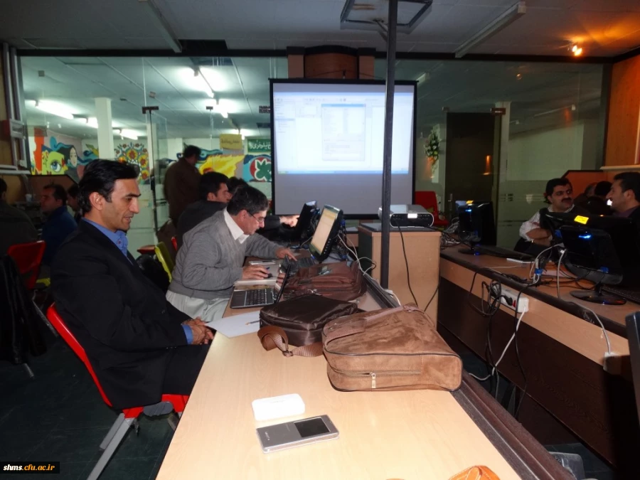 برگزاری کارگاه آموزشی رفرنس نویسی
 به کمک نرم افزار Endnote "نرم افزار مدیریت اطلاعات و استناد های علمی"
 6