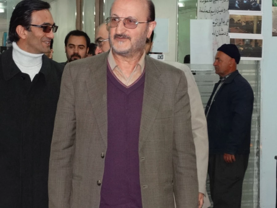 با حضور پرشور دانشجویان جدید الورود کردستانی
گرامیداشت سالروز پیروزی انقلاب اسلامی در دانشگاه فرهنگیان 4