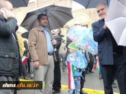 با یاد علامه شهید مدرس بزرگ مرد مبارز دوران مشروطه، پردیس شهید مدرس کردستان

22بهمن 93 کردستان تکرار حماسه 57و .../ باران رحمت بر دل فجرآفرینان باریدن گرفت 7