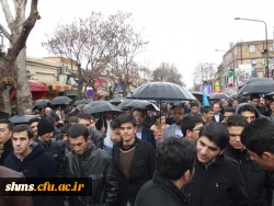 با یاد علامه شهید مدرس بزرگ مرد مبارز دوران مشروطه، پردیس شهید مدرس کردستان

22بهمن 93 کردستان تکرار حماسه 57و .../ باران رحمت بر دل فجرآفرینان باریدن گرفت 9