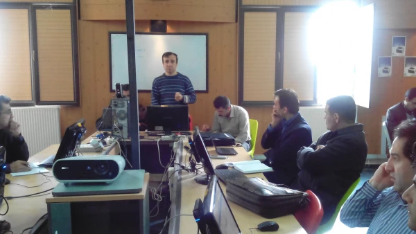 به دنبال ابلاغ عملی شدن سامانه فرهنگیادا از طریق دانشگاه فرهنگیان :

آموزش فاز اول « سامانه فرهنگیادا » در شهید مدرس کردستان به پایان رسید 3