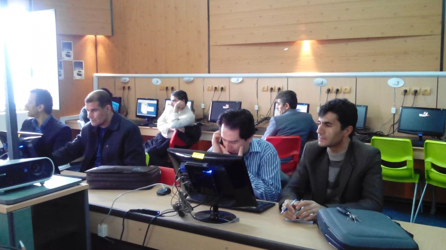 به دنبال ابلاغ عملی شدن سامانه فرهنگیادا از طریق دانشگاه فرهنگیان :

آموزش فاز اول « سامانه فرهنگیادا » در شهید مدرس کردستان به پایان رسید 7