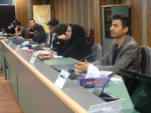 برگزاری چهارمین نشست انجمن اسلامی دانشجویان دانشگاه فرهنگیان کردستان 

در سال فاطمی مزین به دولت، ملت همدلی و همزبانی
 2