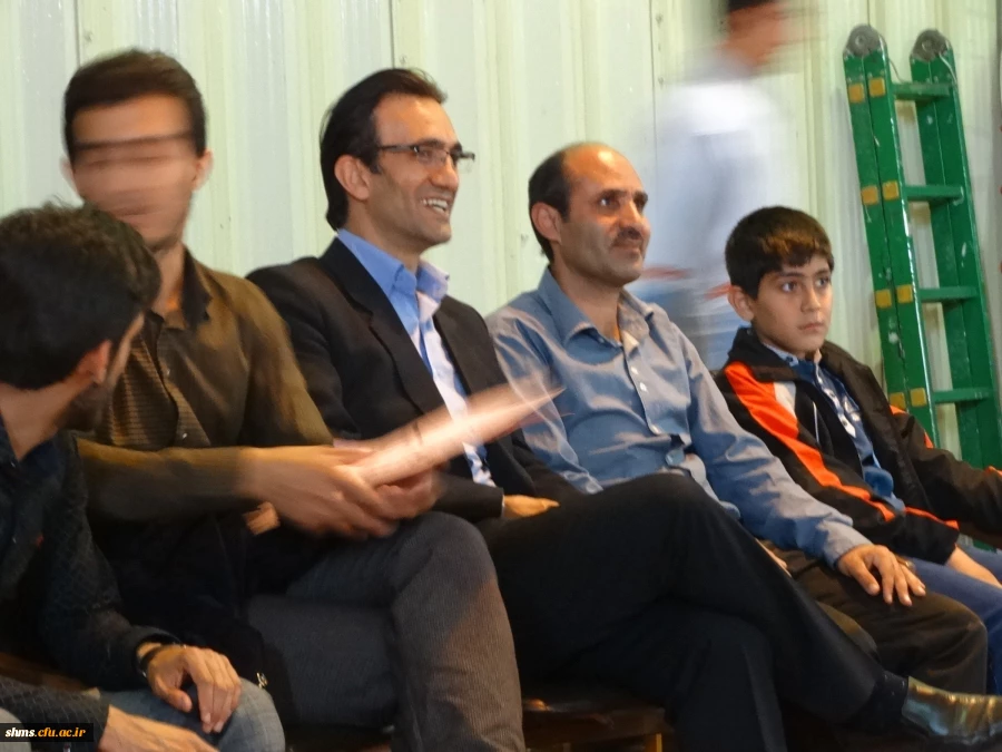 با گرامیداشت یاد و خاطره شهید فرزانه مرتضی مطهری
فینال مسابقات فوتسال دانشجویان شهید مدرس به کار خود پایان داد 3