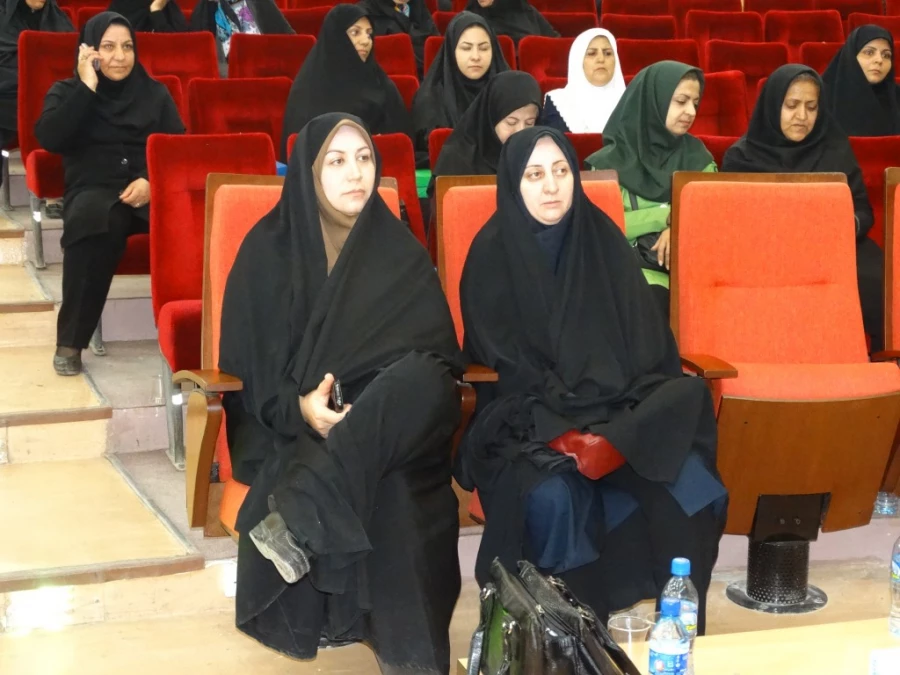 تخصیص لوح یاد بود به دانشگاه فرهنگیان کردستان

درکنگره شهدای پیشمرگان مسلمان کرد در تالار مولوی دانشگاه کردستان 11