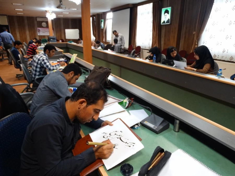 برگزرای مسابقات هنرهای تجسمی دانشجویان 
به همت امورفرهنگی اجتماعی و کانون فرهنگی و هنری معلم شهید مدرس کردستان 3