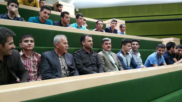 بازدید دانشجویان پردیس شهید مدرس کردستان 
از نمایشگاه بین المللی کتاب تهران و مجلس شورای اسلامی 14