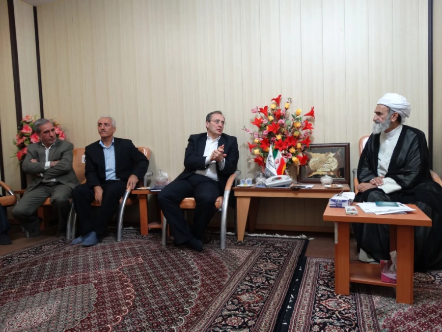 ماموستا خدایی:
توسعه دانشگاه ها ضامن پیشرفت و اعتلای همه جانبه کشور است 2