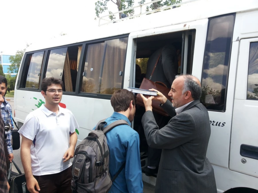 دانشجو معلم پیوسته کردستانی ادریس میرکی:
کسب مقام دوم حفظ در بیست و پنجمین جشنواره قرآن و عترت دانشجومعلمان دانشگاه فرهنگیان را به خود اختصاص داد. 2