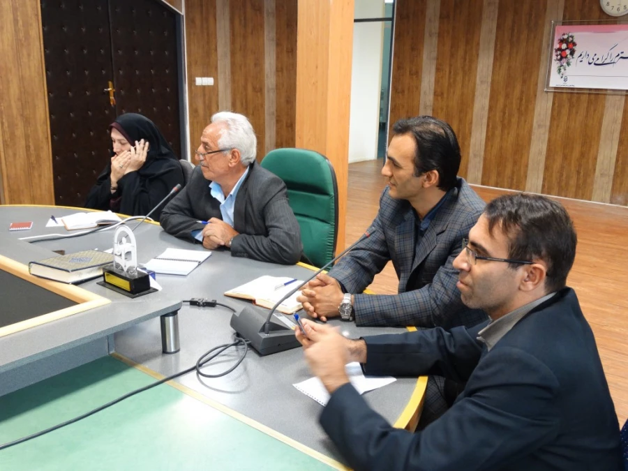 سرپرست دانشگاه فرهنگیان کردستان
افزایش بهره وری واستفاده بهینه از نیروی انسانی از اهداف مهم مدیریت استانی دانشگاه فرهنگیان است.
 4