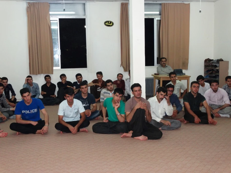 به روایت تصویر :
شور و حال پردیس شهید مدرس کردستان طی  سفر دکتر روحانی به استان کردستان 7