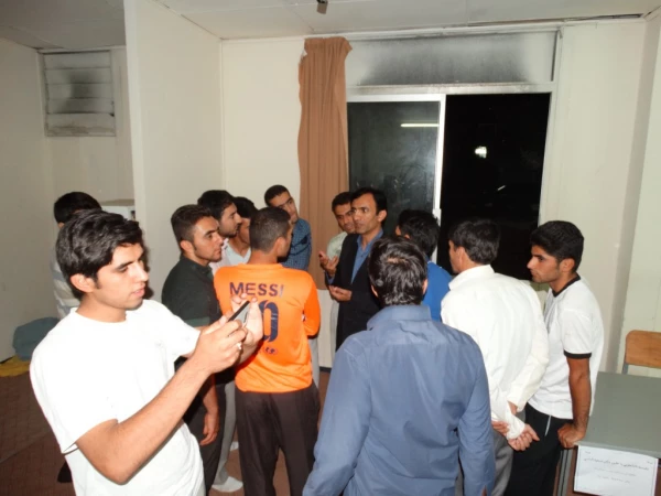 به روایت تصویر :
شور و حال پردیس شهید مدرس کردستان طی  سفر دکتر روحانی به استان کردستان 9