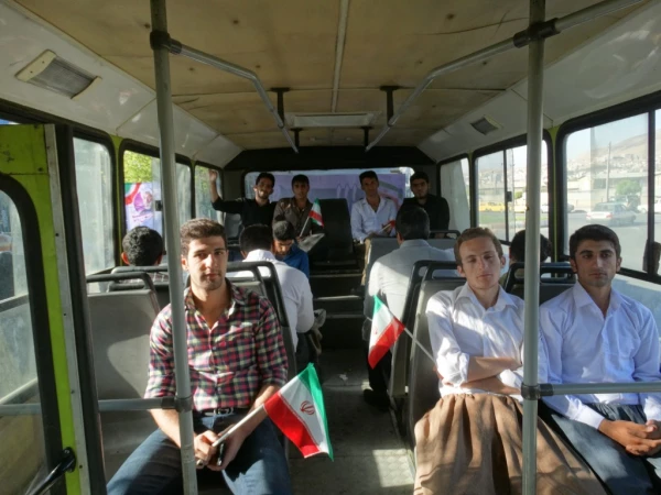 به روایت تصویر :
شور و حال پردیس شهید مدرس کردستان طی  سفر دکتر روحانی به استان کردستان 13