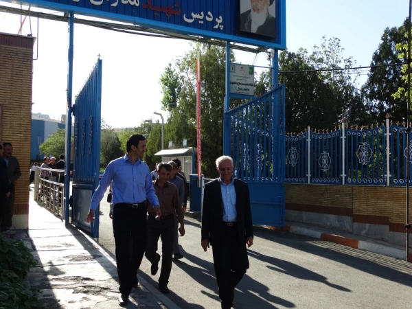 به روایت تصویر :
شور و حال پردیس شهید مدرس کردستان طی  سفر دکتر روحانی به استان کردستان 23