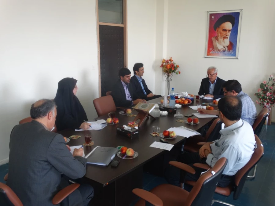 شورای فرهنگی و اجتماعی 
مدیریت پردیس های استان کردستان تشکیل جلسه داد. 4