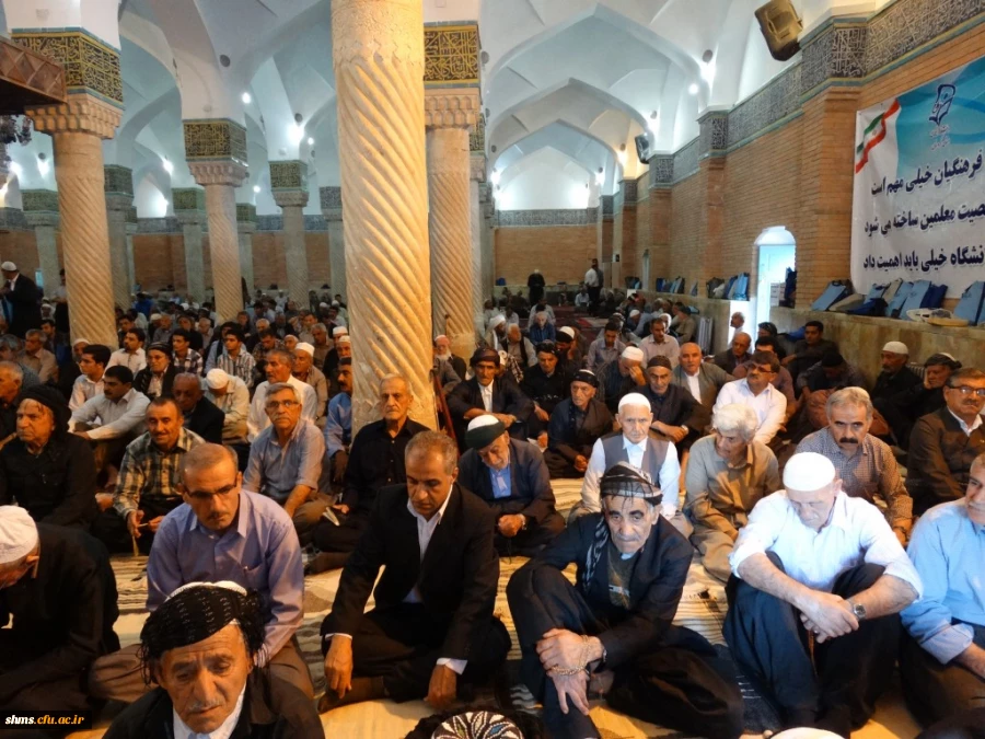 رئیس دانشگاه فرهنگیان کردستان خبر داد

اشتغال به تحصیل بیش2 هزار دانشجو در دانشگاه فرهنگیان کردستان/ورود خیرین به بازسازی پردیس بنت الهدی صدر
 9