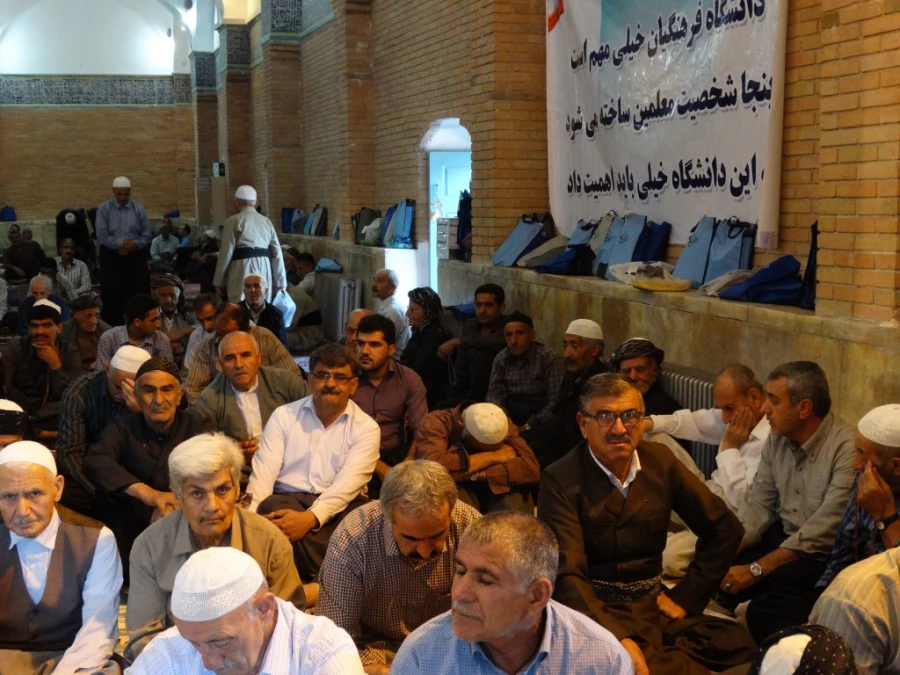 رئیس دانشگاه فرهنگیان کردستان خبر داد

اشتغال به تحصیل 2 هزار دانشجو در دانشگاه فرهنگیان کردستان/ورود خیرین به بازسازی پردیس بنت الهدی صدر
 2