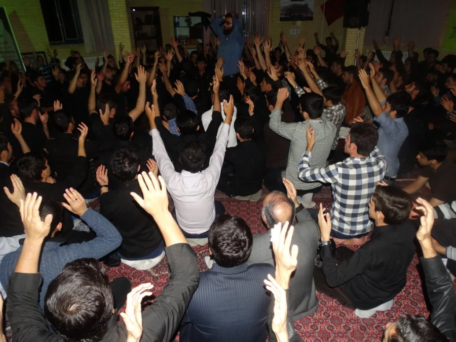 برگزاری:
مراسم سوگواری سید و سالار شهیدان امام حسین (ع) 2