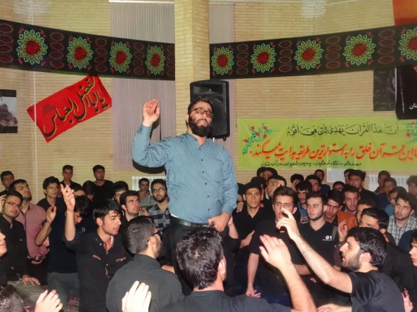 برگزاری:
مراسم سوگواری سید و سالار شهیدان امام حسین (ع) 3