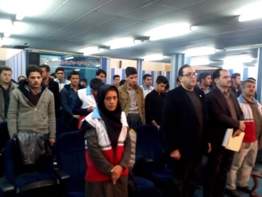 برگزاری جلسه هم اندیشی کانون هلال احمر پردیس شهید مدرس کردستان 6