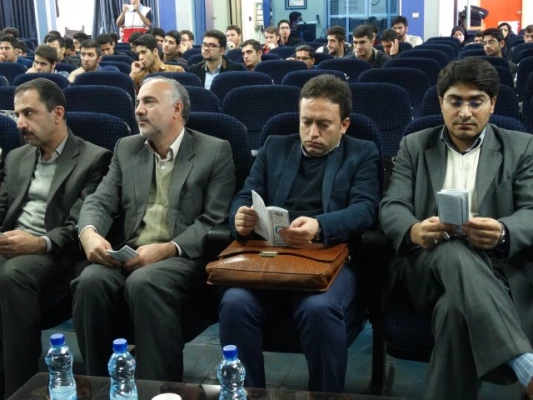 در پردیس شهید مدرس کردستان:

همایش "دیابت" به مناسبت روز جهانی دیابت برگزار شد. 9