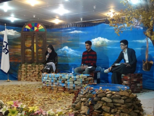 در پردیس شهید مدرس کردستان برگزار شد:

دومین نشست تخصصی "ئیواره ییک له گه ل شیعر و چیروک" 15