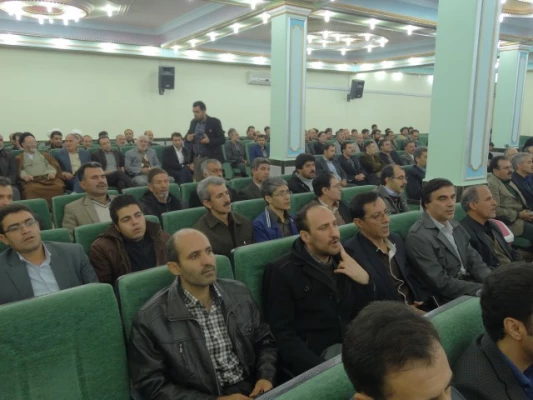 دیدار دکتر یحیی معروفی ریاست دانشگاه فرهنگیان استان کردستان :

 با مرجع عالیقدر حضرت آیت الله نوری همدانی 5