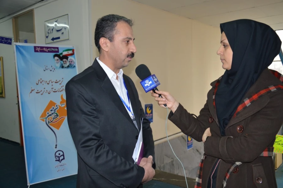 در دانشگاه فرهنگیان کردستان، پردیس شهید مدرس سنندج برگزار شد:

نخستین همایش تربیت سیاسی و اجتماعی ، جایگاه و اقتضائات آن در تربیت معلم 2