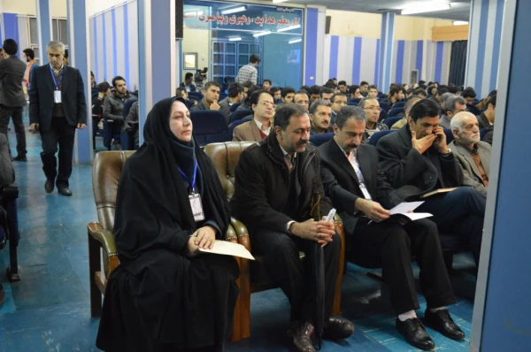 در دانشگاه فرهنگیان کردستان، پردیس شهید مدرس سنندج برگزار شد:

نخستین همایش تربیت سیاسی و اجتماعی ، جایگاه و اقتضائات آن در تربیت معلم 12