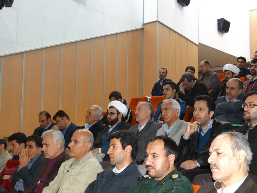 حضور دانشگاه فرهنگیان کردستان در برگزاری جشن انقلاب ویژه دهه فجر

همگام با دانشگاهیان استان در دانشگاه علوم پزشکی کردستان 6