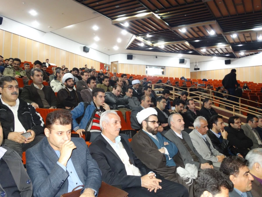 حضور دانشگاه فرهنگیان کردستان در برگزاری جشن انقلاب ویژه دهه فجر

همگام با دانشگاهیان استان در دانشگاه علوم پزشکی کردستان 9