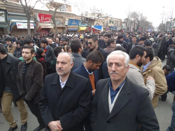 تقدیر سرپرست پردیس شهید مدرس کردستان

به یمن حضور حماسی دانشجویان، اساتید و همکاران دانشگاه فرهنگیان در راهپیمایی 22 بهمن 10