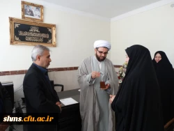 به دنبال برگزاری با کیفیت همایش تربیت سیاسی و اجتماعی کردستان

از سوی دبیر اجرایی همایش، از عوامل اجرایی همایش با اهدا لوح تجلیل  به عمل آمد. 4