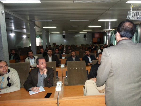 با حضور دکتر الماسی سرپرست پردیسس شهید مدرس کردستان

آزمون نهایی دوره های ضمن خدمت فرهنگیان برگزار شد. 6