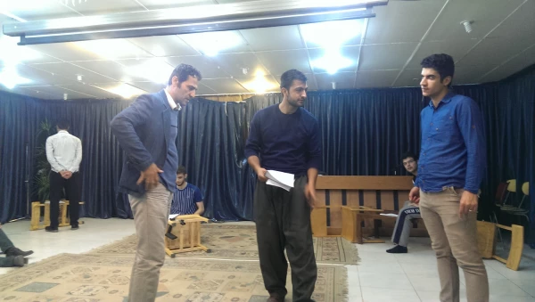 درپی کسب مقام دوم بیست و پنجمین جشنواره فرهنگی دانشجو معلمان 

ممارست گروه تأتر پردیس شهید مدرس کردستان برای عنوان اول مسابقات
 2