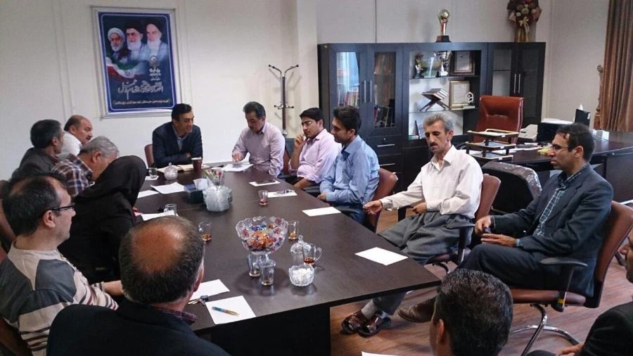 در پردیس شهید مدرس کردستان برگزار شد:

جلسه هماهنگی امتحانات ترم دوم سال تحصیلی 95-94 2