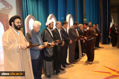 در استان یزد مسابقات قرآن و عترت کشور به وقوع پیوست:

کسب عنوان نخست  حفظ قرآن کریم توسط دانشجوی پردیس شهید مدرس کردستان