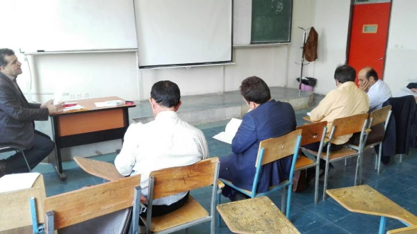 به روایت تصویر:

جلسه هماهنگی مدرسین  دوره آموزشی طرح شهاب  ویژه دانشجویان ورودی 91 4