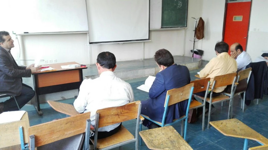 به روایت تصویر:

جلسه هماهنگی مدرسین  دوره آموزشی طرح شهاب  ویژه دانشجویان ورودی 91 4