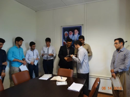 مراسم تجلیل از نفرات برتر جشنواره «الگوهای برترتدریس» و طراحی سئوالات استاندارد 13