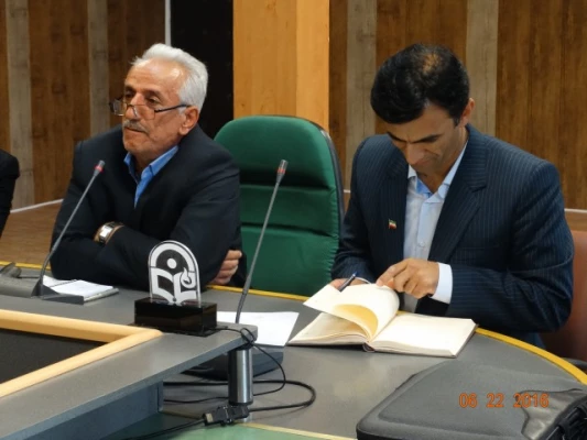 طی حکمی از سوی دکتر یحیی معروفی

دکتر  بهرام ملکی به عنوان معاون آموزشی، فرهنگی و پژوهشی پردیس شهید مدرس منصوب گردید. 5