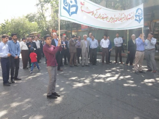 به روایت تصویر:

راهپیمایی دانشگاه فرهنگیان کردستان در روز قدس شریف  12