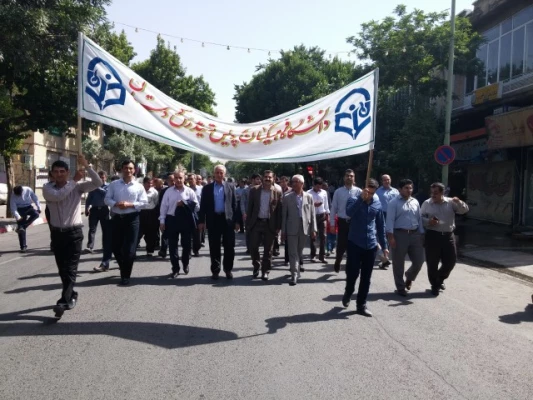 به روایت تصویر:

راهپیمایی دانشگاه فرهنگیان کردستان در روز قدس شریف  13
