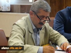 نشت صمیمی دکترکیانی معاون نظارت، ارزیانی دانشگاه فرهنگیان :

در جمع همکاران  پردیس های دانشگاه فرهنگیان استان کردستان  به روایت تصویر  9