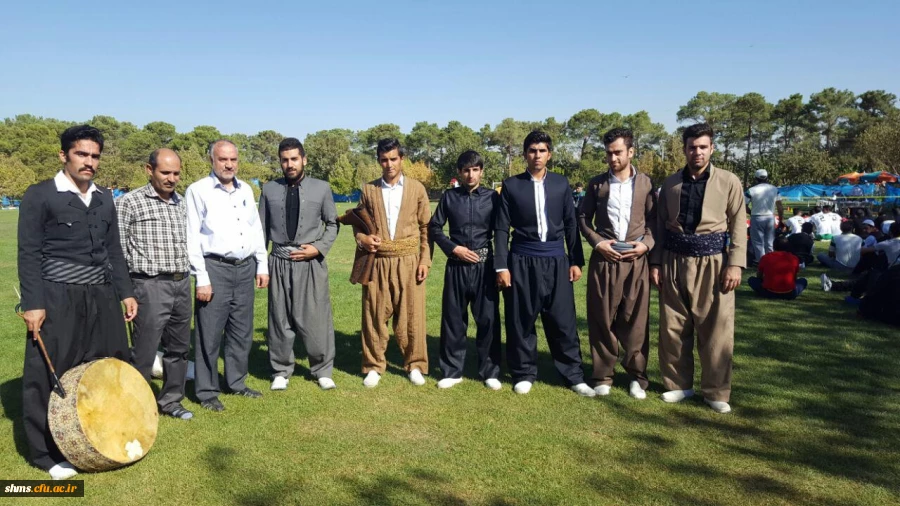 کسب عنوان سومی بازیهای بومی محلی پردیس شهید مدرس سنندج

در نخستین جشنواره کشوری ورزش های همگانی و بازی های بومی محلی 4