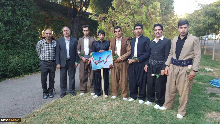 کسب عنوان سومی بازیهای بومی محلی پردیس شهید مدرس سنندج

در نخستین جشنواره کشوری ورزش های همگانی و بازی های بومی محلی 6